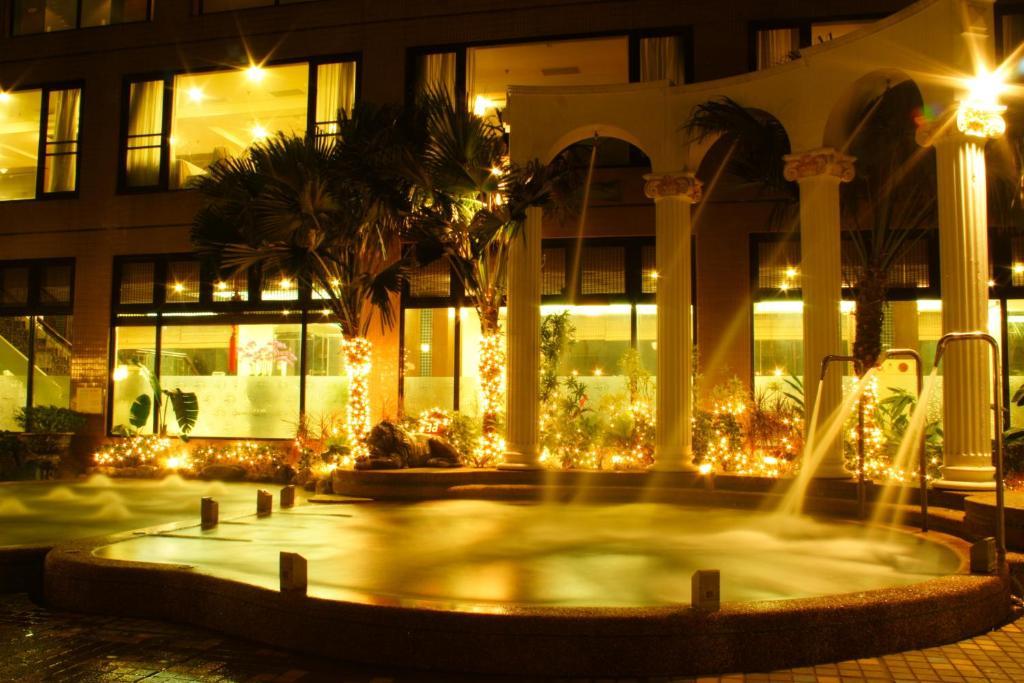 Yilan Sun Spring Resort מראה חיצוני תמונה