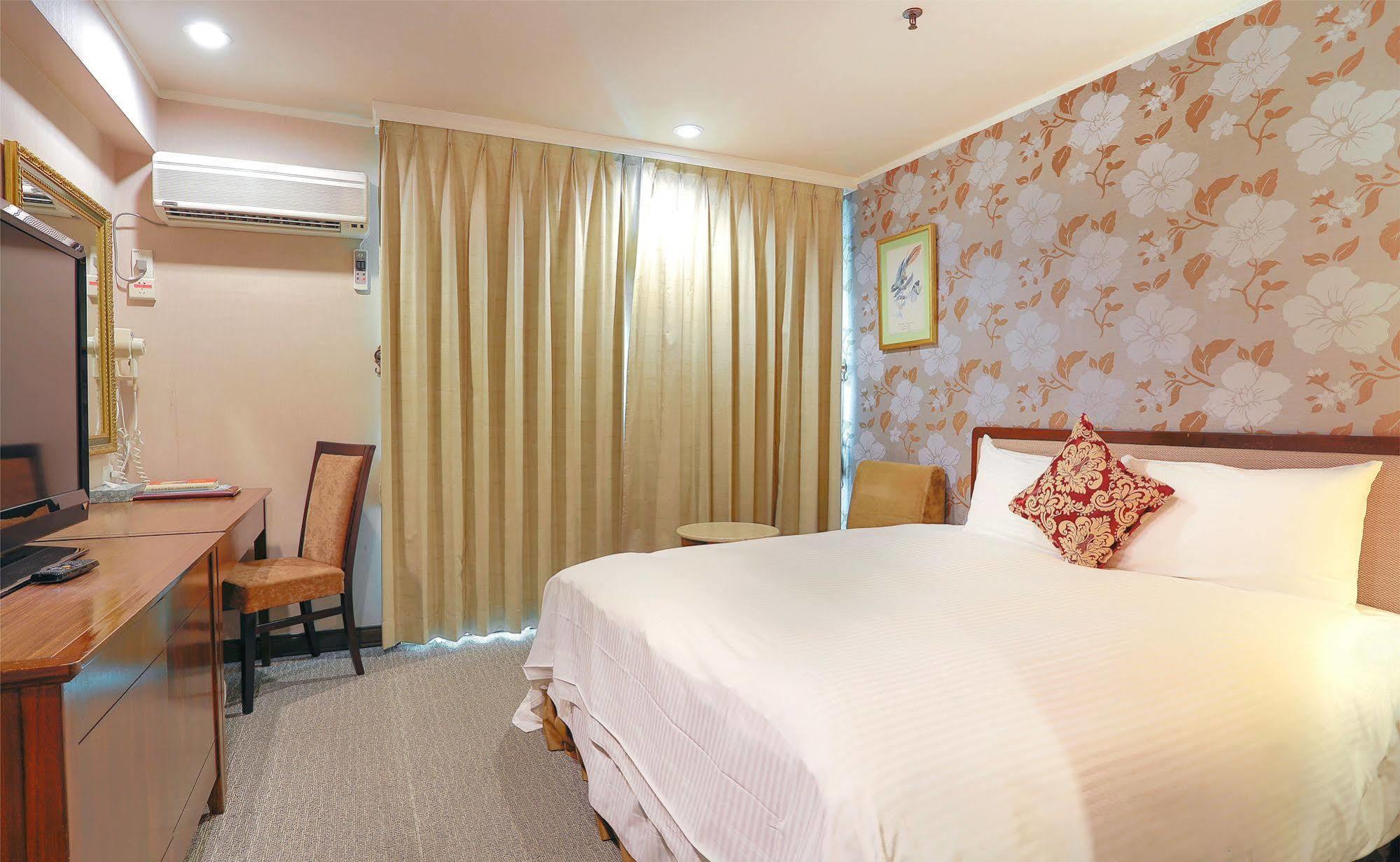 Yilan Sun Spring Resort מראה חיצוני תמונה